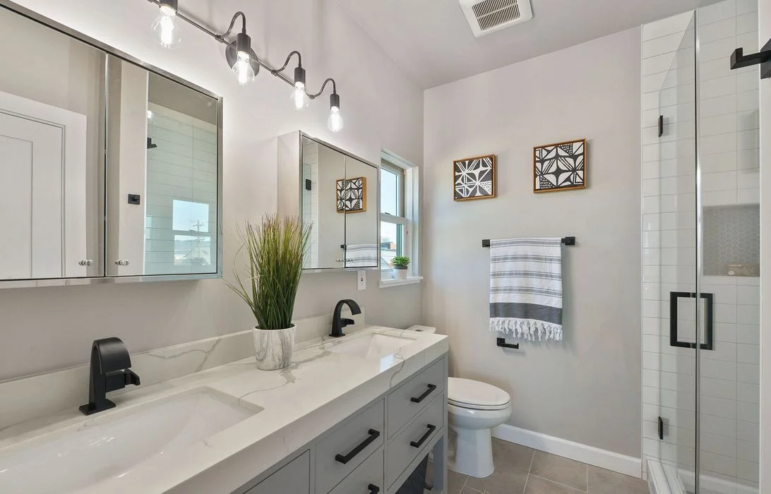 Modern bathroom
